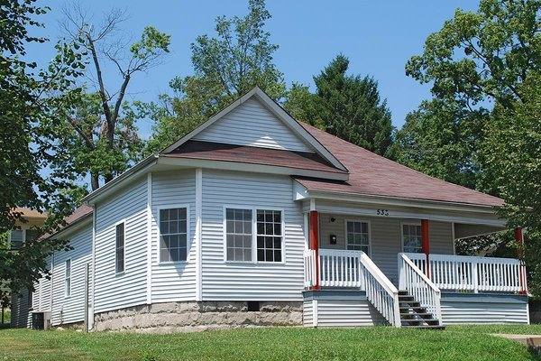 House for rent at 533 N Lincoln St, Bloomington, IN 47408