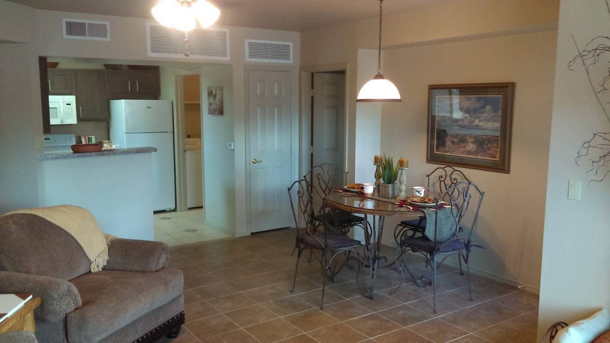 Apartment for rent at 251 N Roadrunner Parkway, Las Cruces, NM 88011