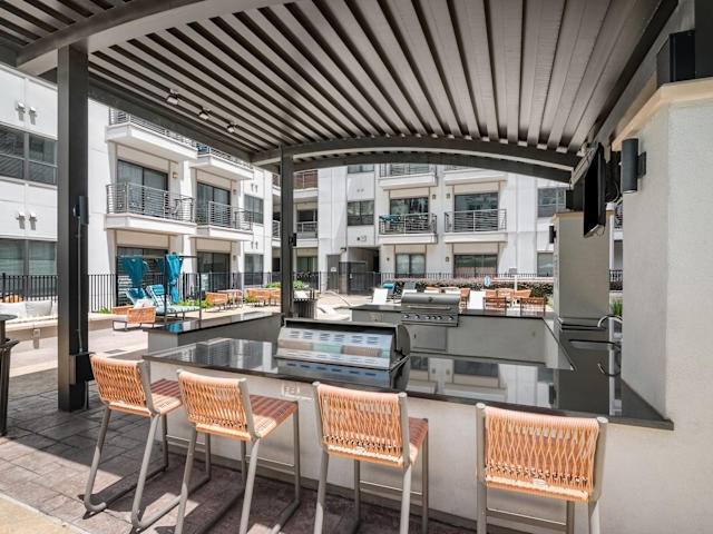 Apartment for rent at 4020 Koehler St #E22, Houston, TX 77007