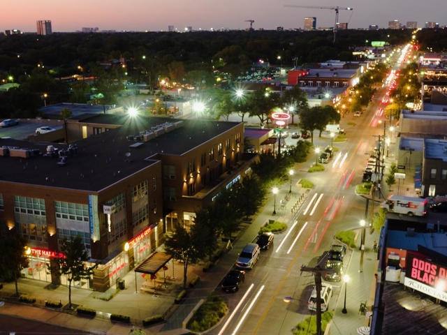 Apartment for rent at 1811 Greenville Ave #D22, Dallas, TX 75206