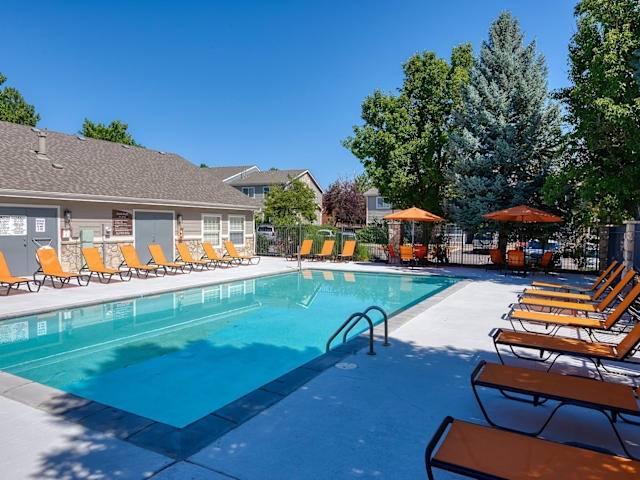 Apartment for rent at 15490 E Center Ave #C32, Aurora, CO 80017