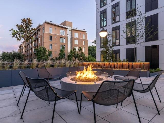 Apartment for rent at 608 Washington St #D13, Vancouver, WA 98660