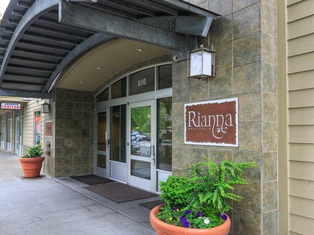 Apartment for rent at 810 12th Ave #E13, Seattle, WA 98122