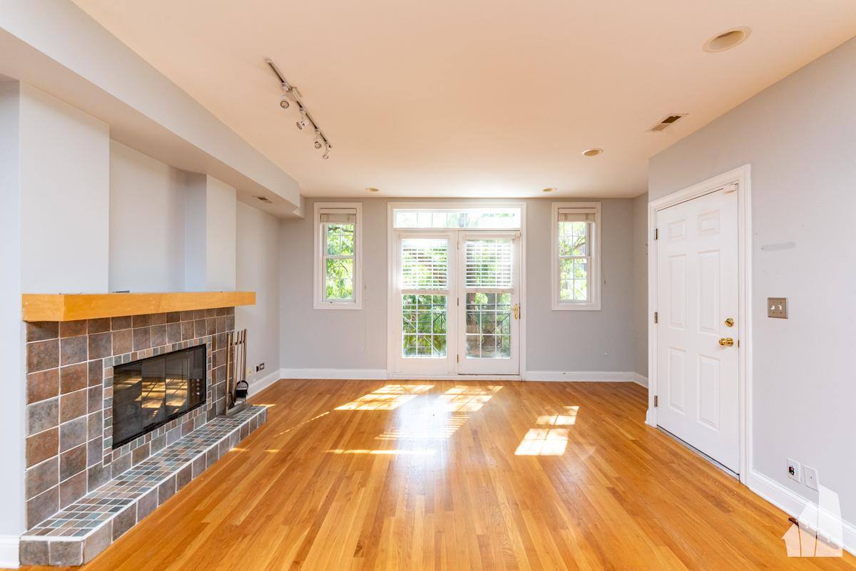 Condo for rent at 2654 W Rice #2, Chicago, IL 60622
