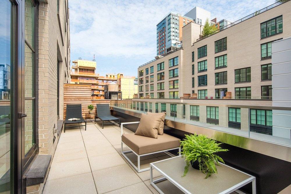 Apartment for rent at 535 W 43rd St, New York, NY 10036
