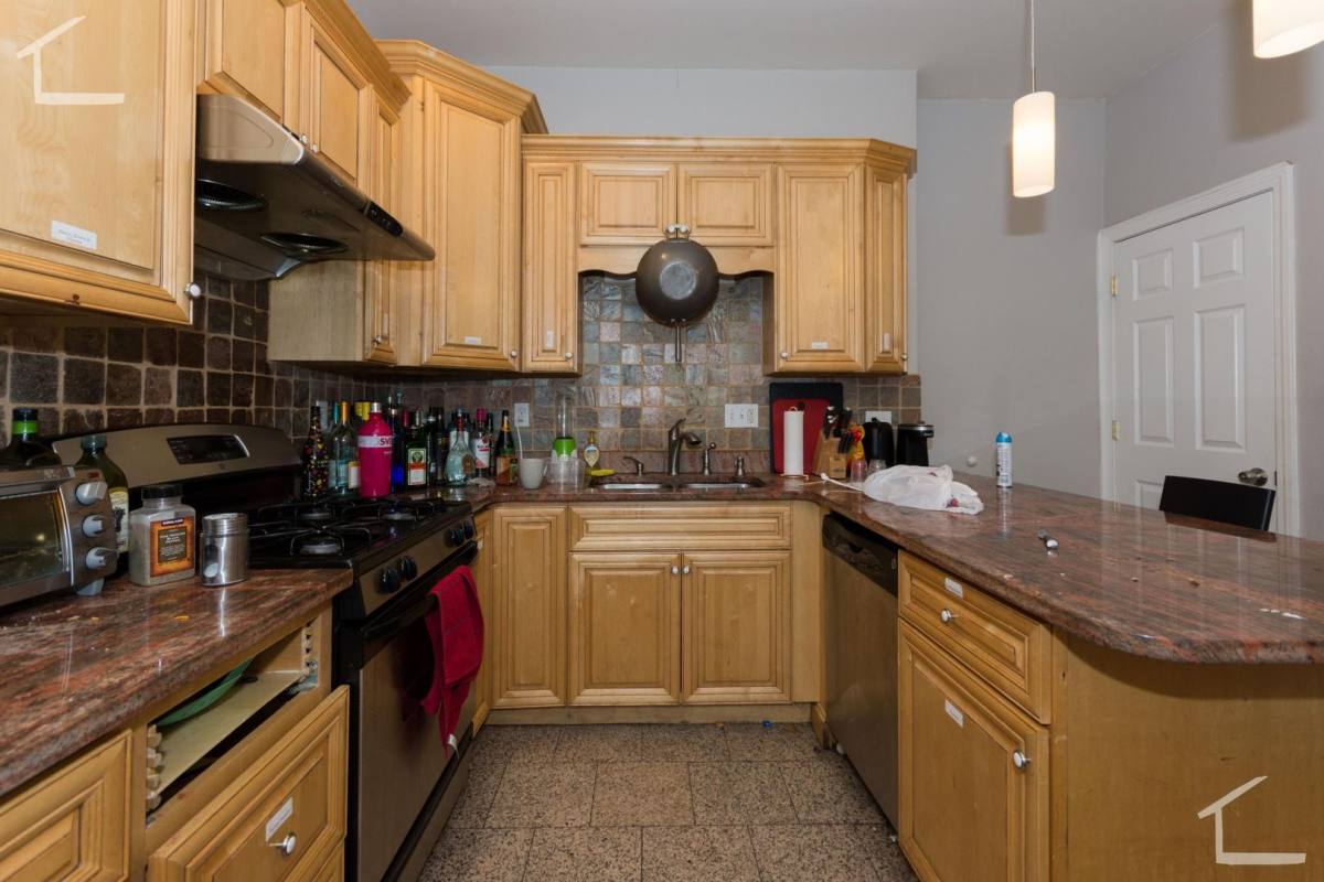 Apartment for rent at 6 Ayr Rd #A1, Brighton, MA 02135