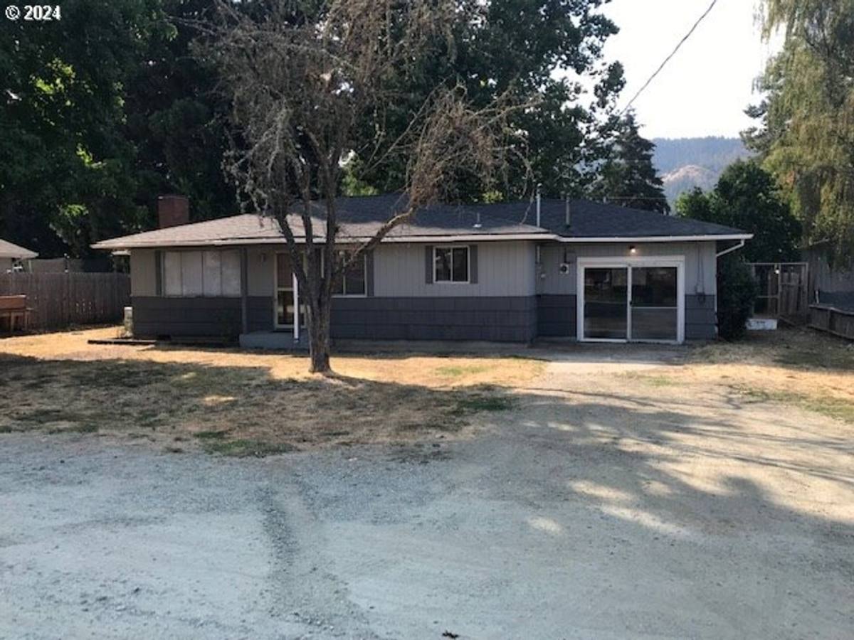 Houses For Rent in Myrtle Creek, OR 4 Houses RentalSource