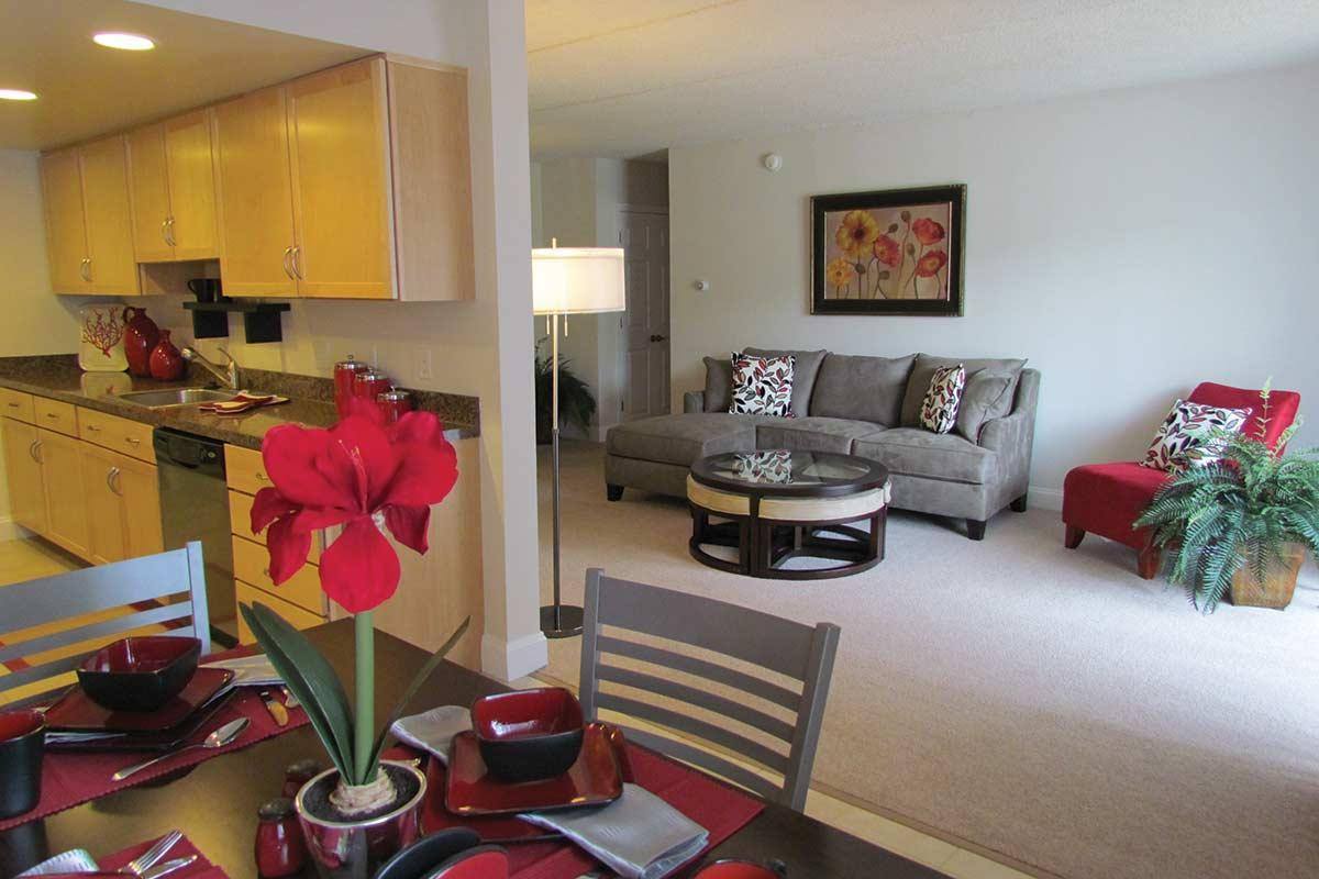 1086 W King Rd, Malvern, PA 19355 RentalSource