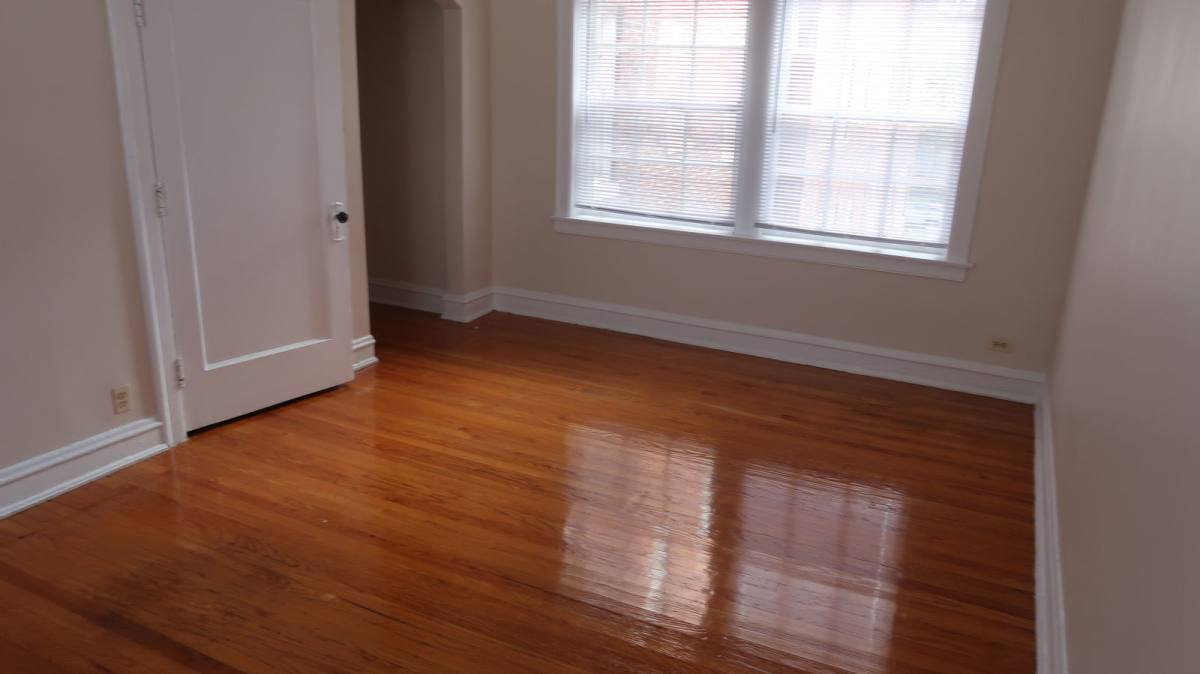 Apartment for rent at 1714 W Albion Ave #A2, Chicago, IL 60626