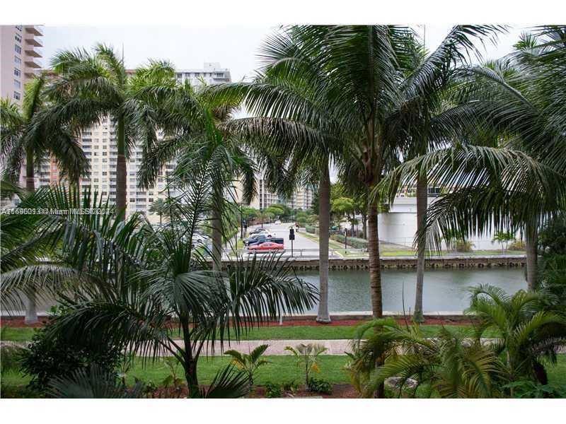 Apartment for rent at 17150 N Bay Rd #2212, North Miami Beach, FL 33160