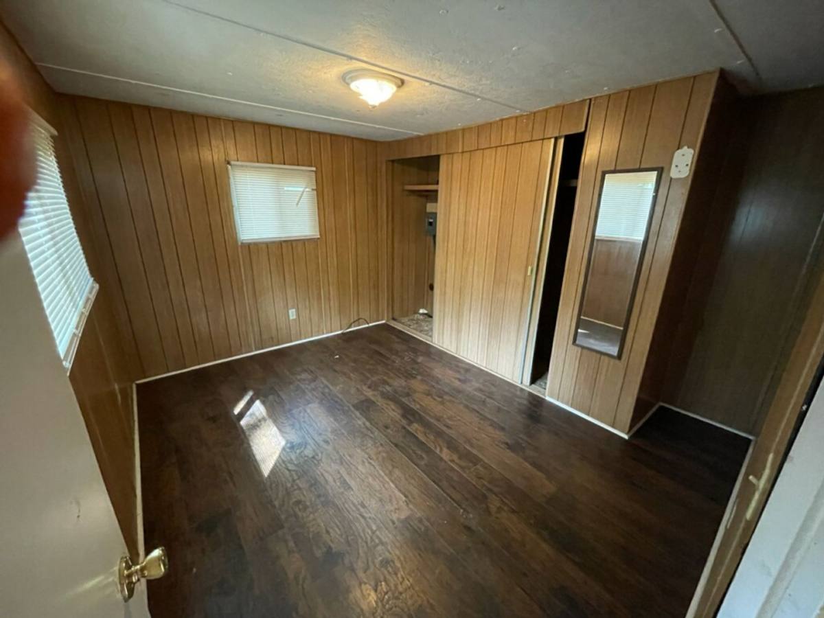 Apartment for rent at 4159 Dunsmuir Ave, Dunsmuir, CA 96025