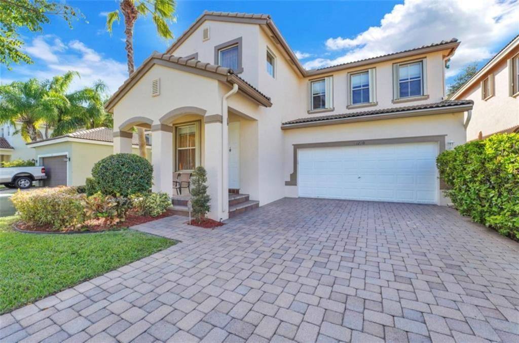 1270 W Magnolia Circle, Delray Beach, FL 33445