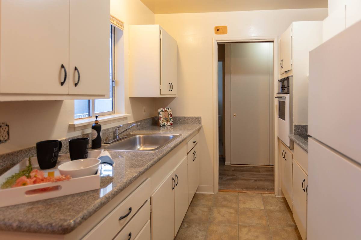 Apartment for rent at 1540 Jackson St #104, Oakland, CA 94612