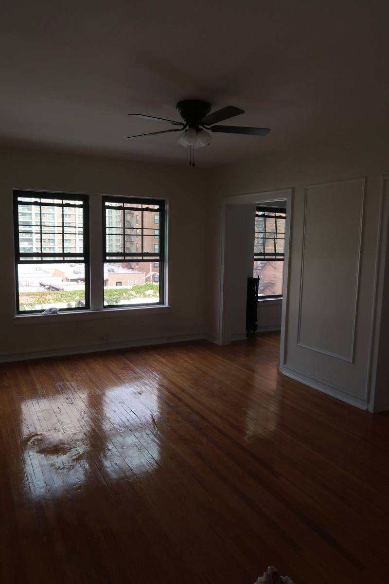 Apartment for rent at 426 W Briar Place #F6, Chicago, IL 60657