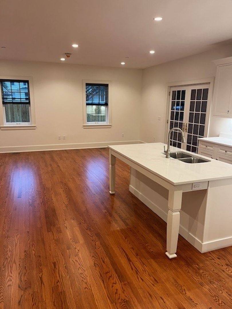 Apartment for rent at 555 W 6th St, Erie, PA 16507