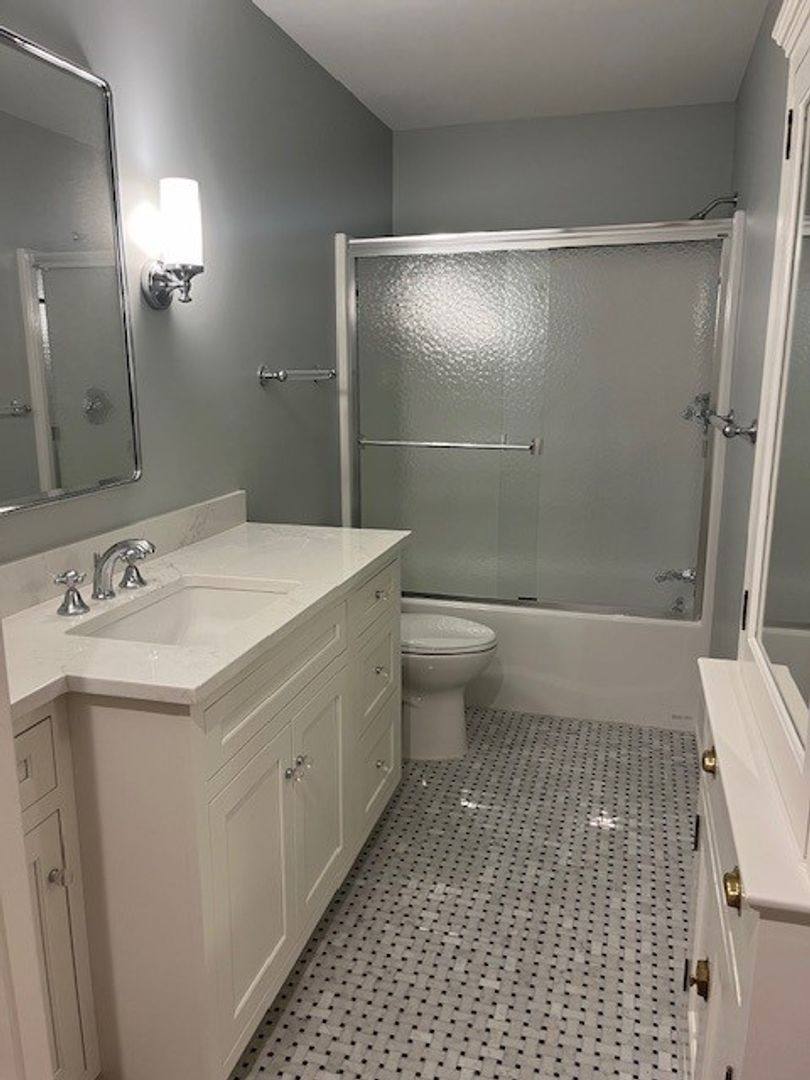Apartment for rent at 555 W 6th St, Erie, PA 16507