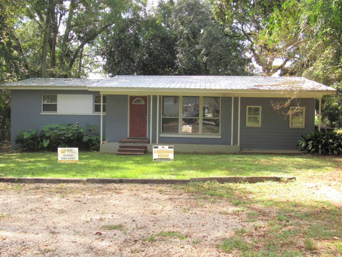 House for rent at 206 Juniper Court, Tallahassee, FL 32304