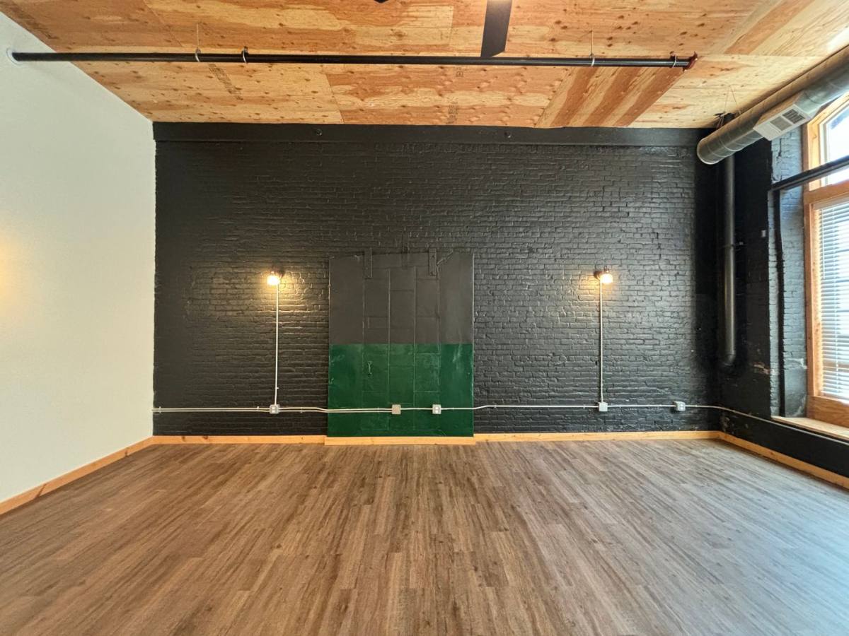 Apartment for rent at 173 Weeden St, Pawtucket, RI 02860