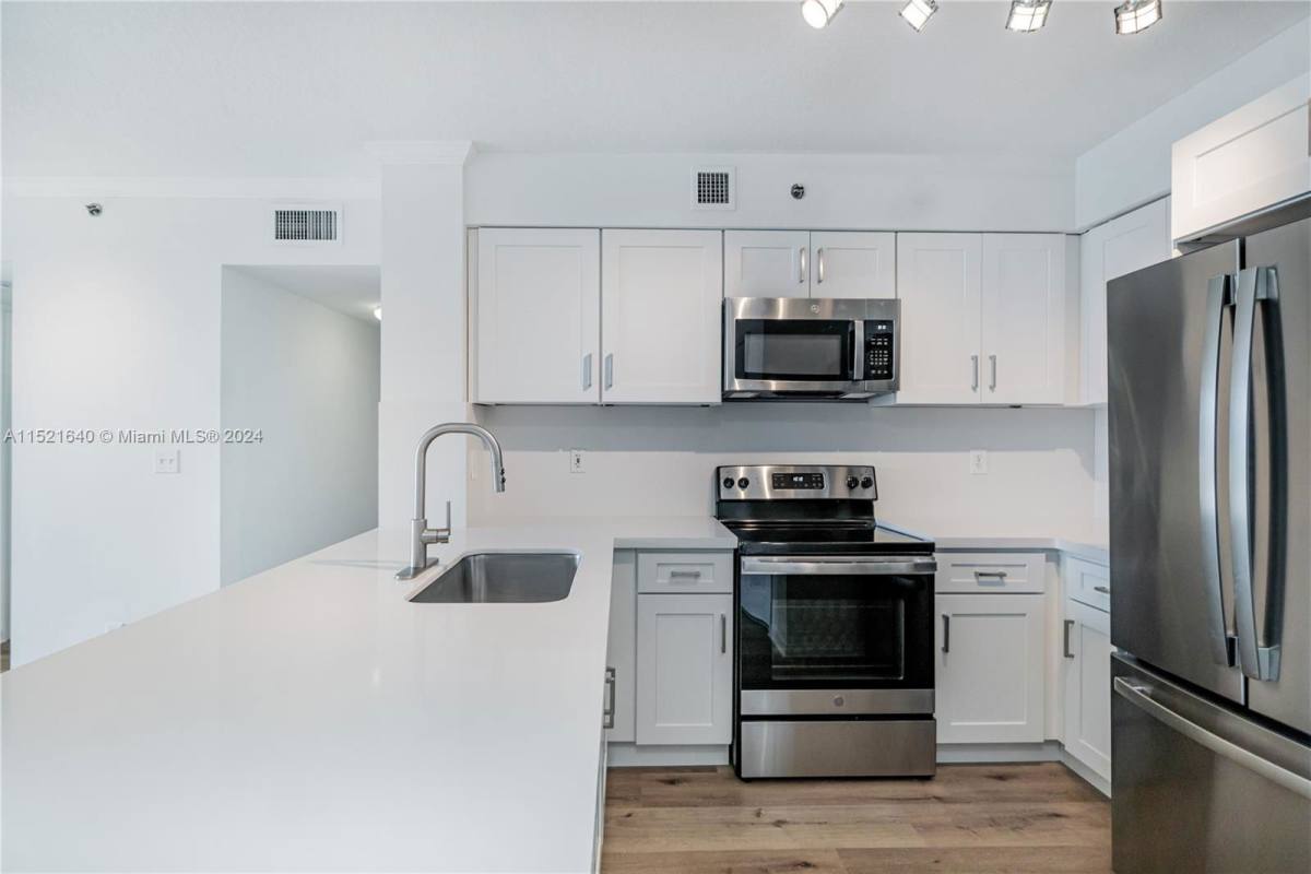 Apartment for rent at 2665 SW 37th Ave, Miami, FL 33133