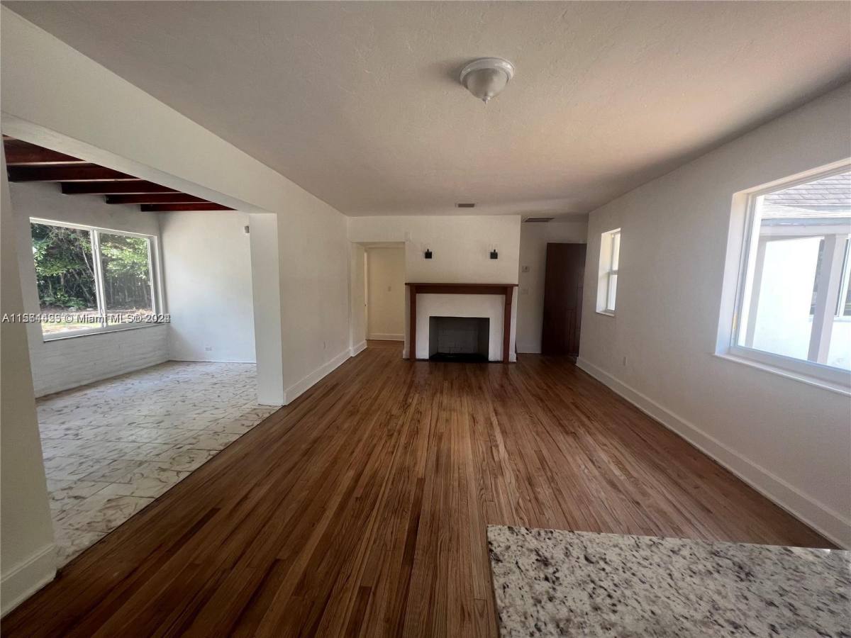 House for rent at 245 SW 24th Rd, Miami, FL 33129