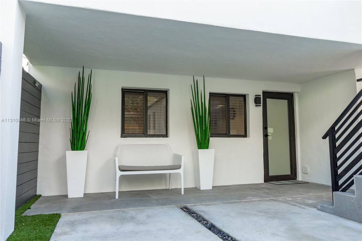 Apartment for rent at 52 NE 47th St #1, Miami, FL 33137