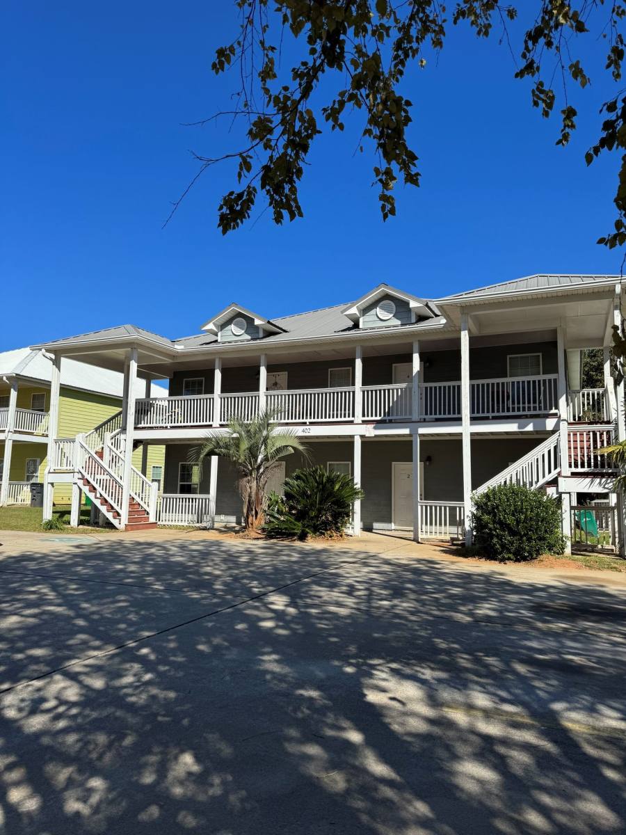 Apartment for rent at 402 Club Villa Court, Kathleen, GA 31047