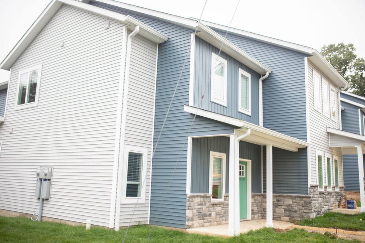 Apartment for rent at 906 N Madison St, Bloomington, IN 47401