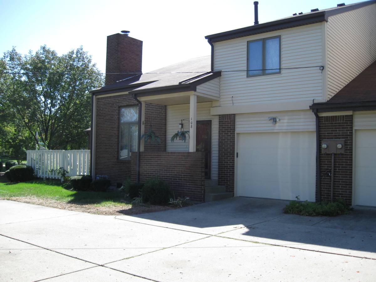 Condo for rent at 108 Westview Circle, West Lafayette, IN 47906