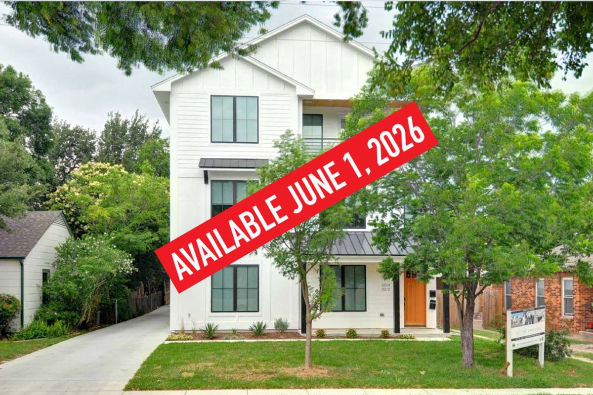 Apartment for rent at 3212 McCart Ave, Fort Worth, TX 76110