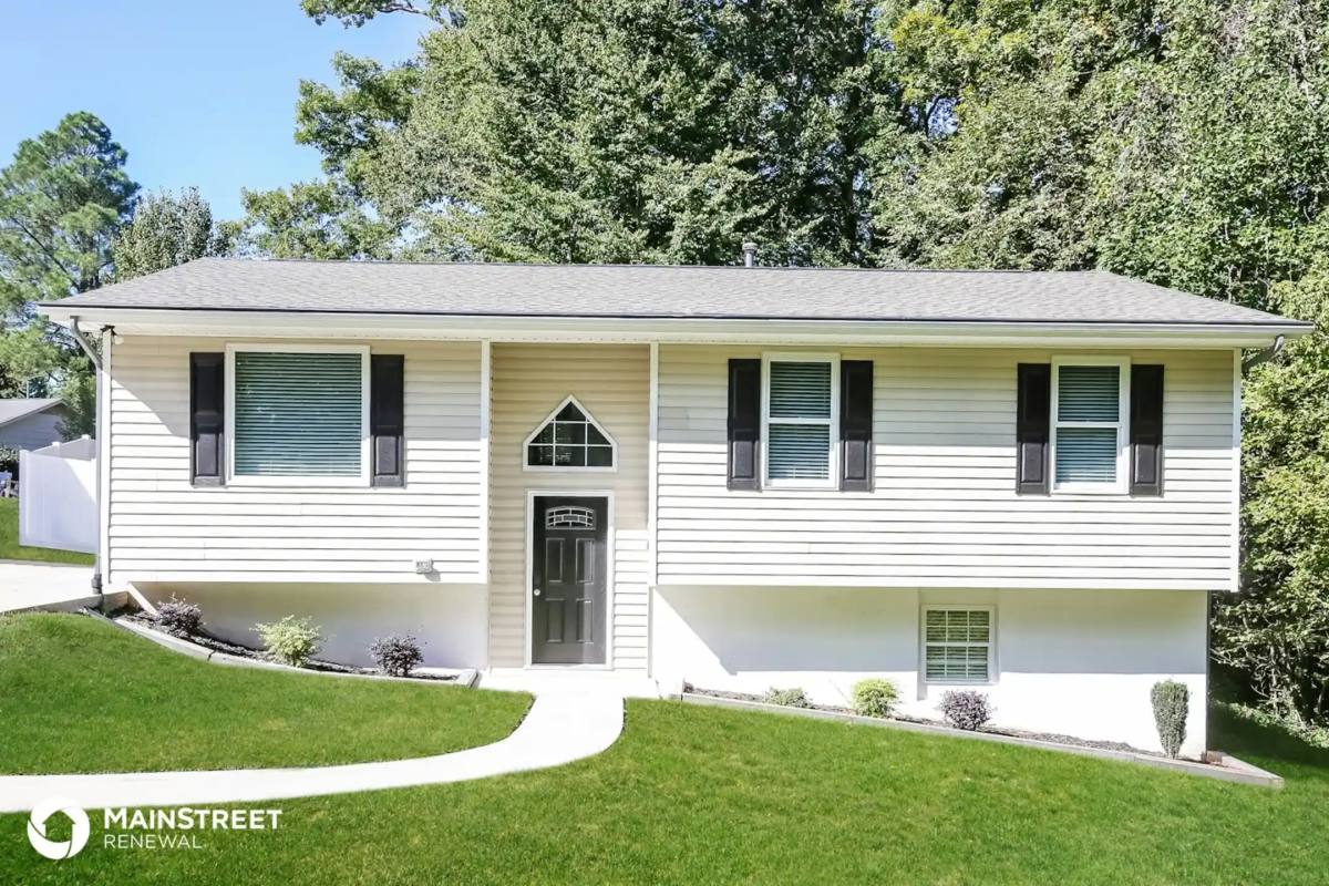 House for rent at 2117 Arbrook Lane, High Point, NC 27265