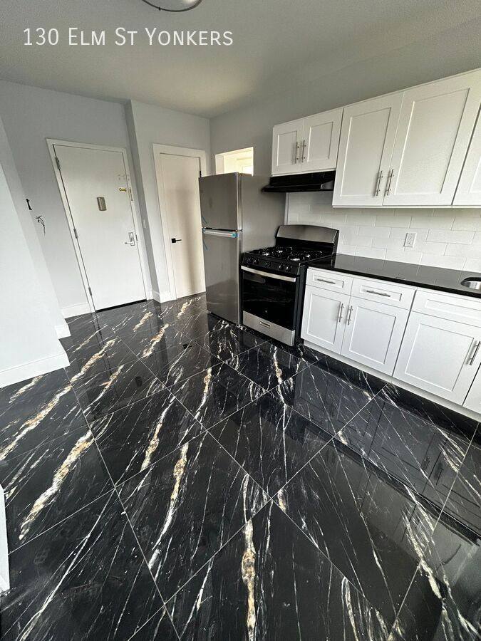 Apartment for rent at 130 Elm St, Yonkers, NY 10701