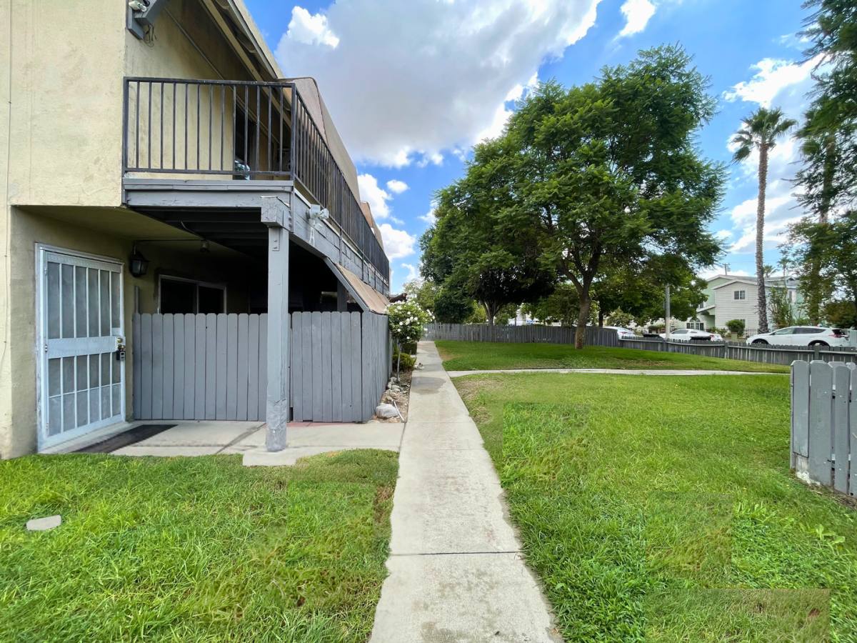 1123 E La Deney Court, Ontario, CA 91764 RentalSource