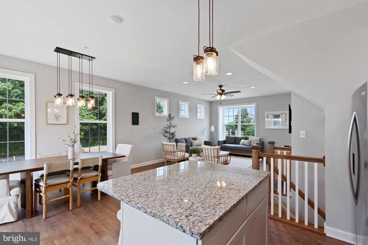 12428 Jackson Ave, Waynesboro, PA 17268 RentalSource