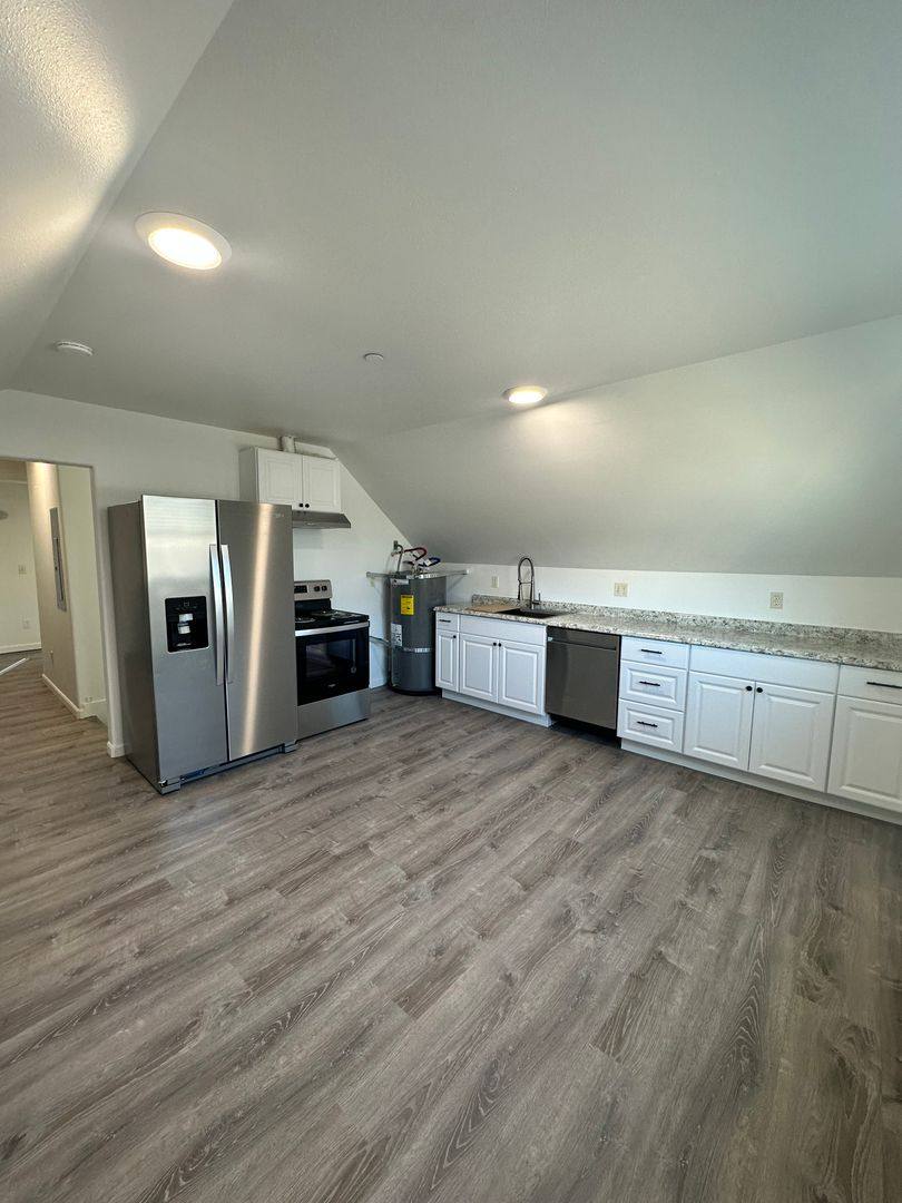 Apartment for rent at 533 Methow St, Wenatchee, WA 98801