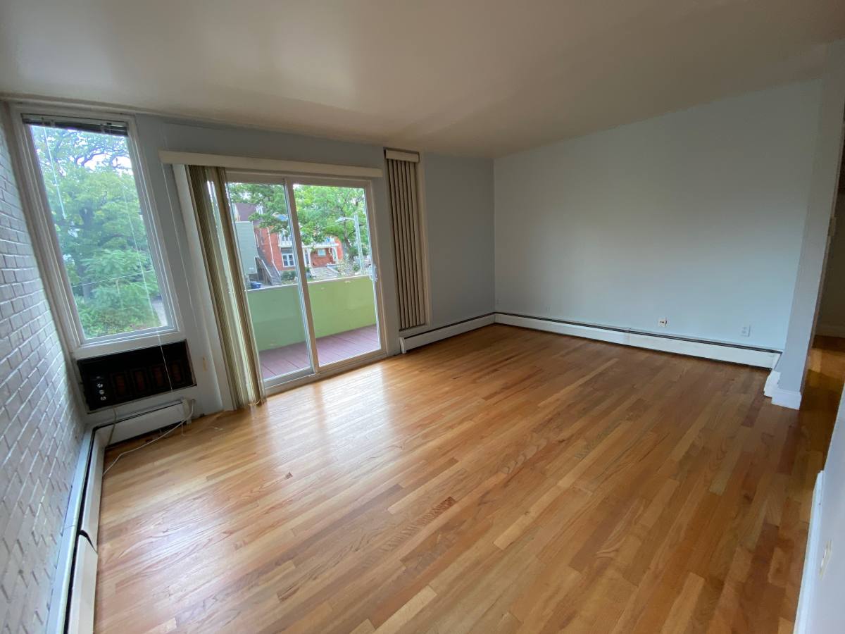 Apartment for rent at 908 Oakland Ave Mi #301, Ann Arbor, MI 48104