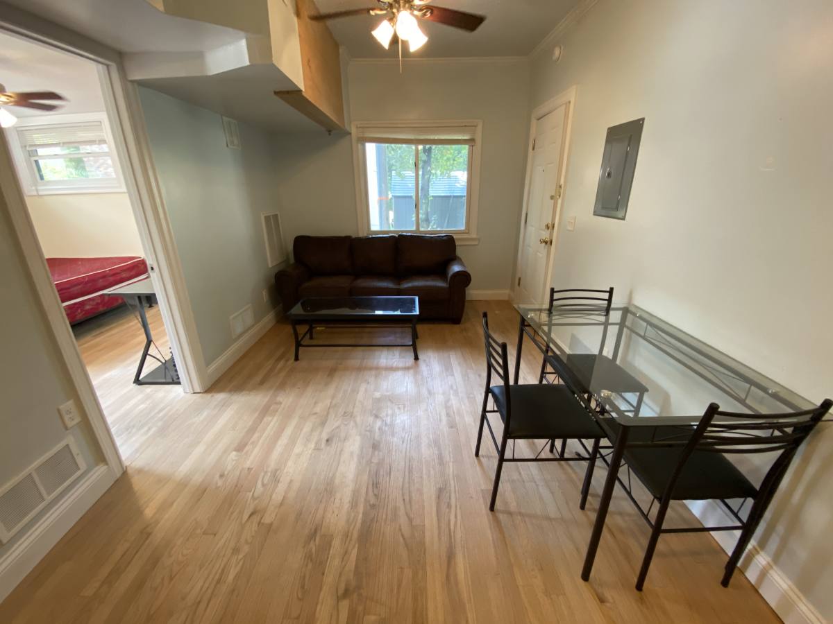 Apartment for rent at 1000 E Ann St Mi #3, Ann Arbor, MI 48104