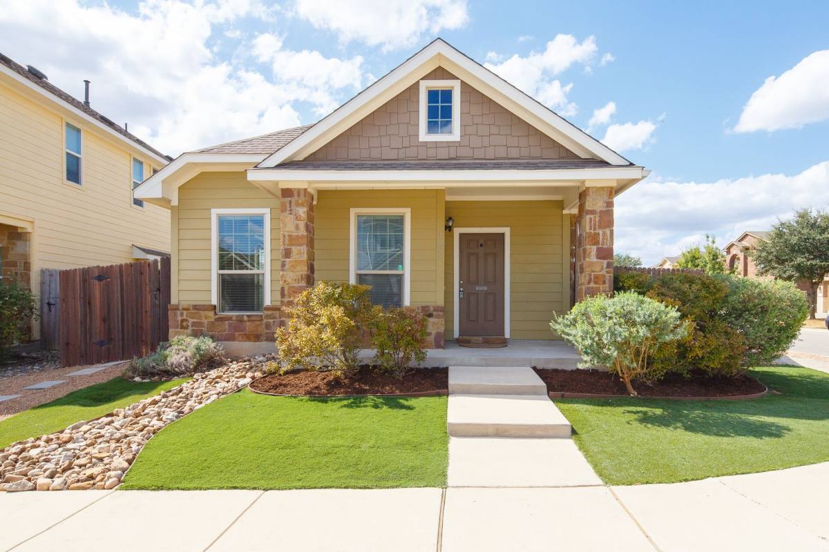 House for rent at 102 Preston Trail, San Marcos, TX 78666