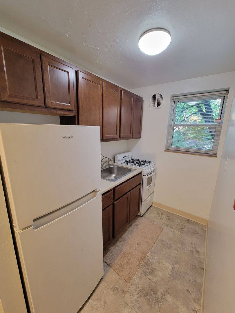 Apartment for rent at 440-450 Jefferson Ave, Pittsburgh, PA 15202