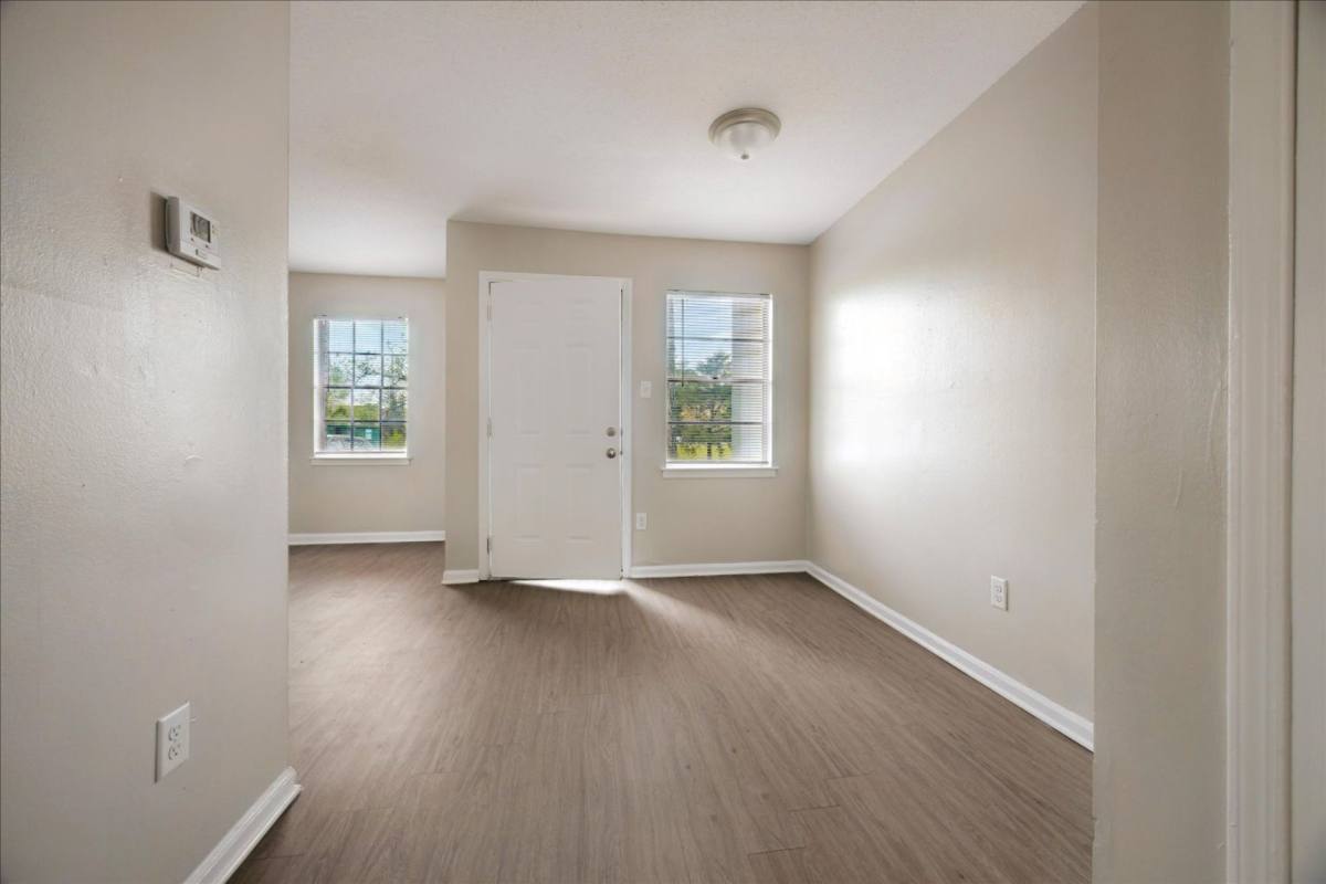 1984 Bonnie Dr, Memphis, TN 38116 - Apartment for Rent - Image 3