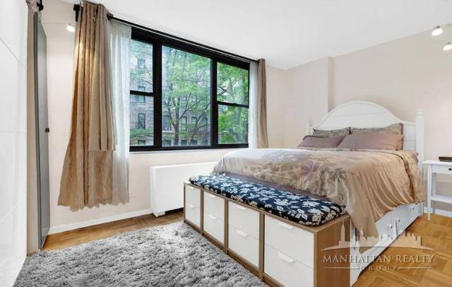 Apartment for rent at 333 E 49th St #2P, New York, NY 10017