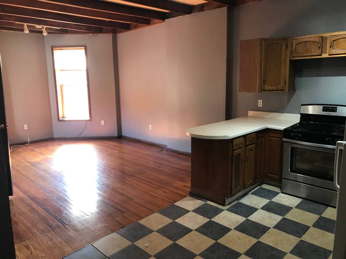 Apartment for rent at 19 Elberon Place, Albany, NY 12203