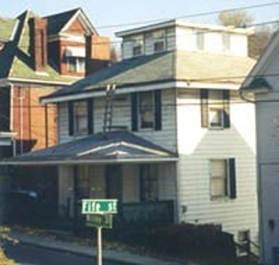 Apartment for rent at 698 700 Willey St, Morgantown, WV 26505