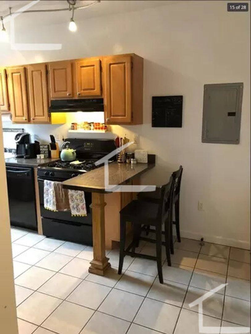 Apartment for rent at 1942 Beacon St #8, Brighton, MA 02135