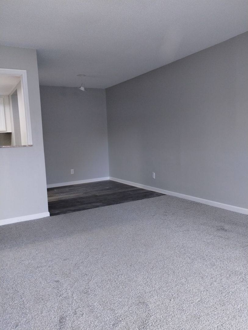 Apartment for rent at 11 Robert Dr, Lancaster, NY 14086