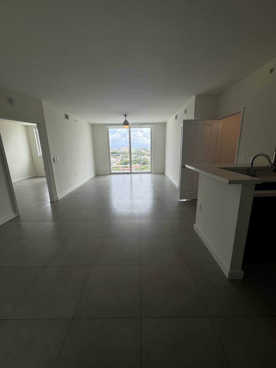 Apartment for rent at 729 NW 2nd St #713, Miami, FL 33128