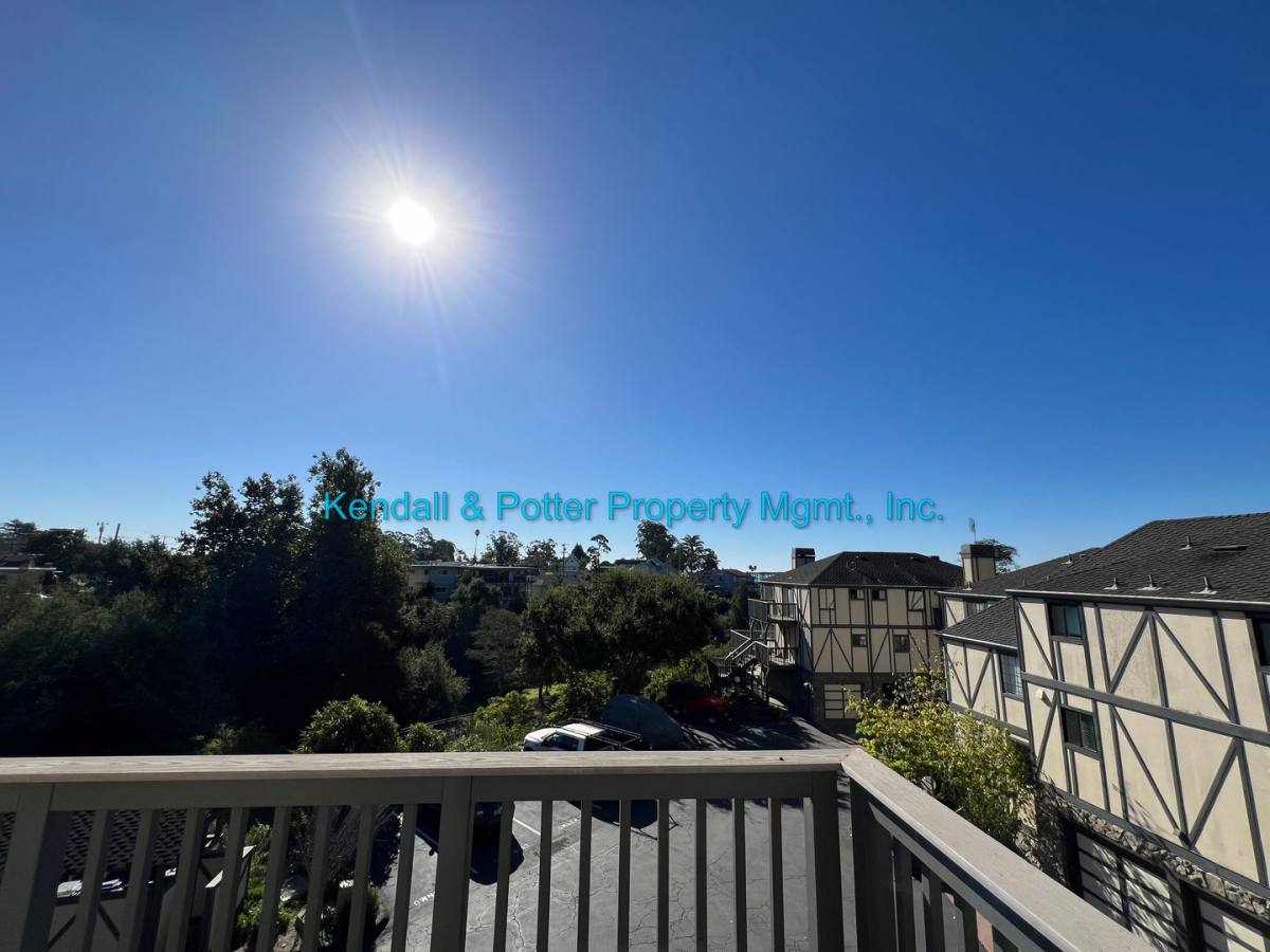 Townhouse for rent at 73 S Branciforte Ave, Santa Cruz, CA 95062