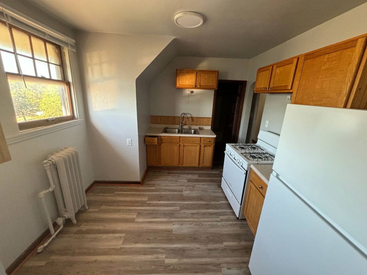 Apartment for rent at 729 W Cedar St, Cherokee, IA 51012