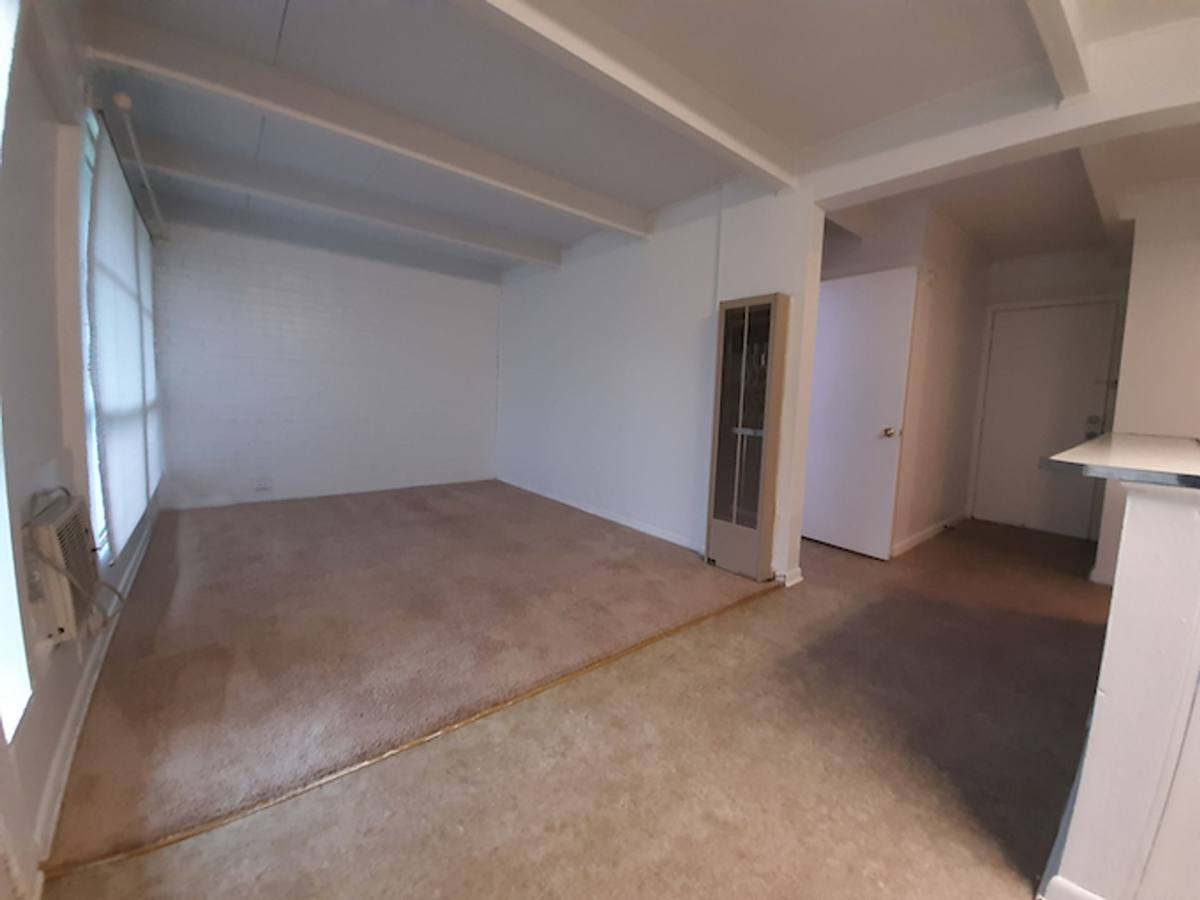 Apartment for rent at 915 Ashland Rd, Columbia, MO 65201