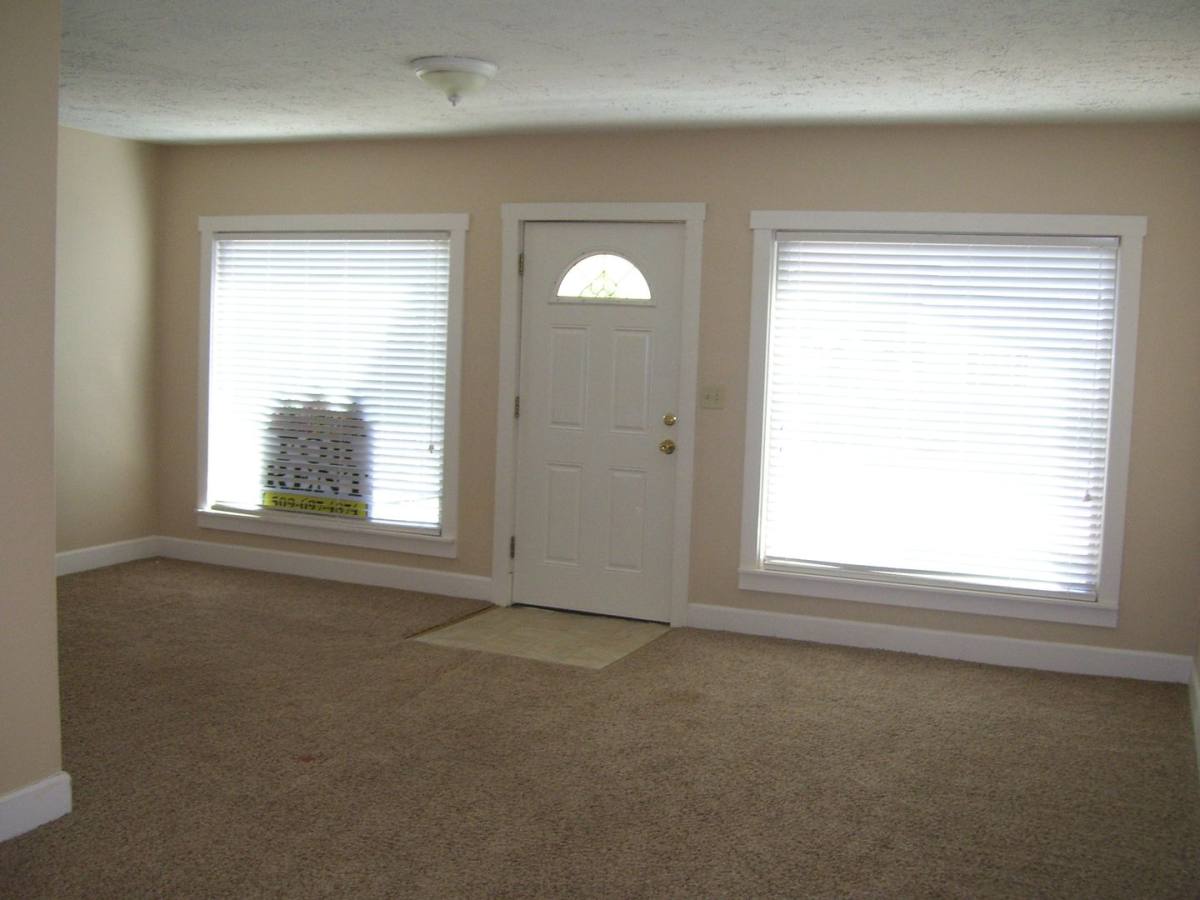 1210 S 15th Ave, Yakima, WA 98902 RentalSource