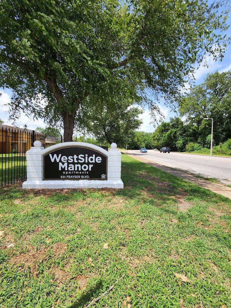 Apartment for rent at 931 Frayser Blvd, Memphis, TN 38127